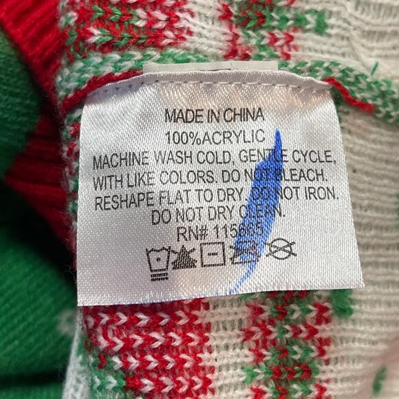 The Office DREAMING OF A DWIGHT CHRISTMAS Ugly Christmas Sweater Size XL - Picture 4 of 4